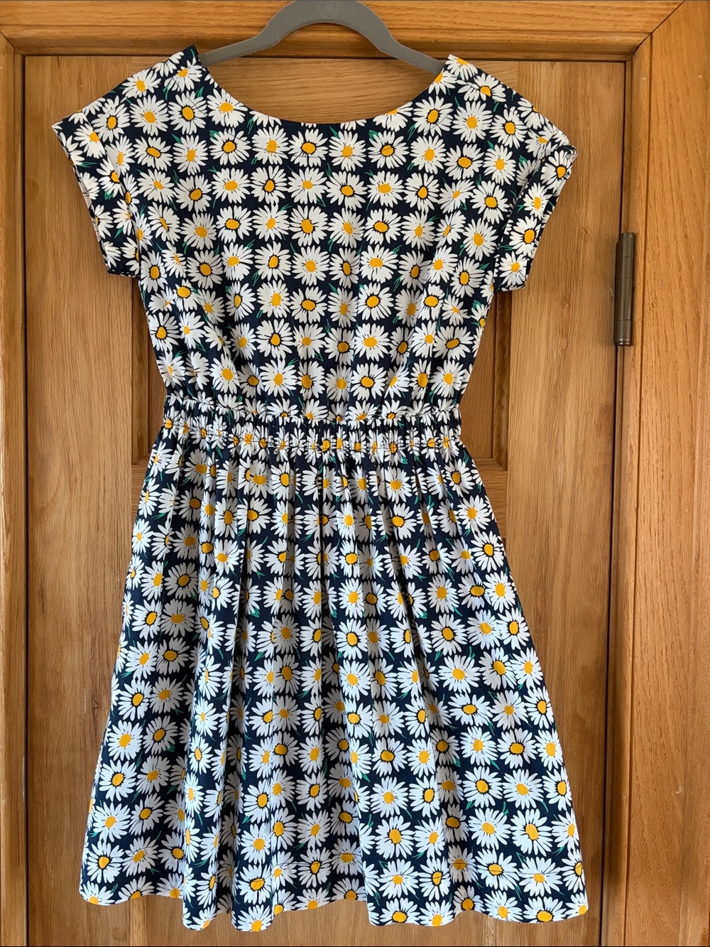 Crewcuts size 12 Navy Floral Daisy Print Dress with Yellow Centers